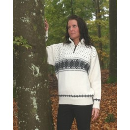Råhvid sweater med vandret mønster Råhvid sweater med vandret mønster