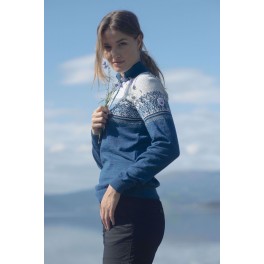 Hovden feminine sweater Hovden feminine sweater